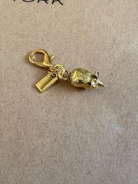 New Mini Gold Tone mouse  handbag charm or zipper pull.